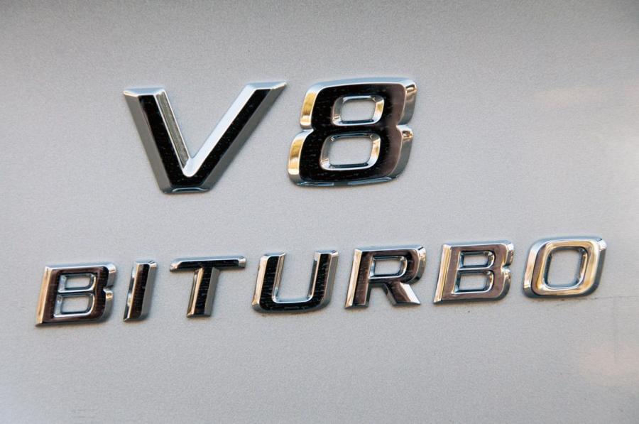  Mercedes-Benz ML63 AMG 2012 года  (фото 38 из 70)